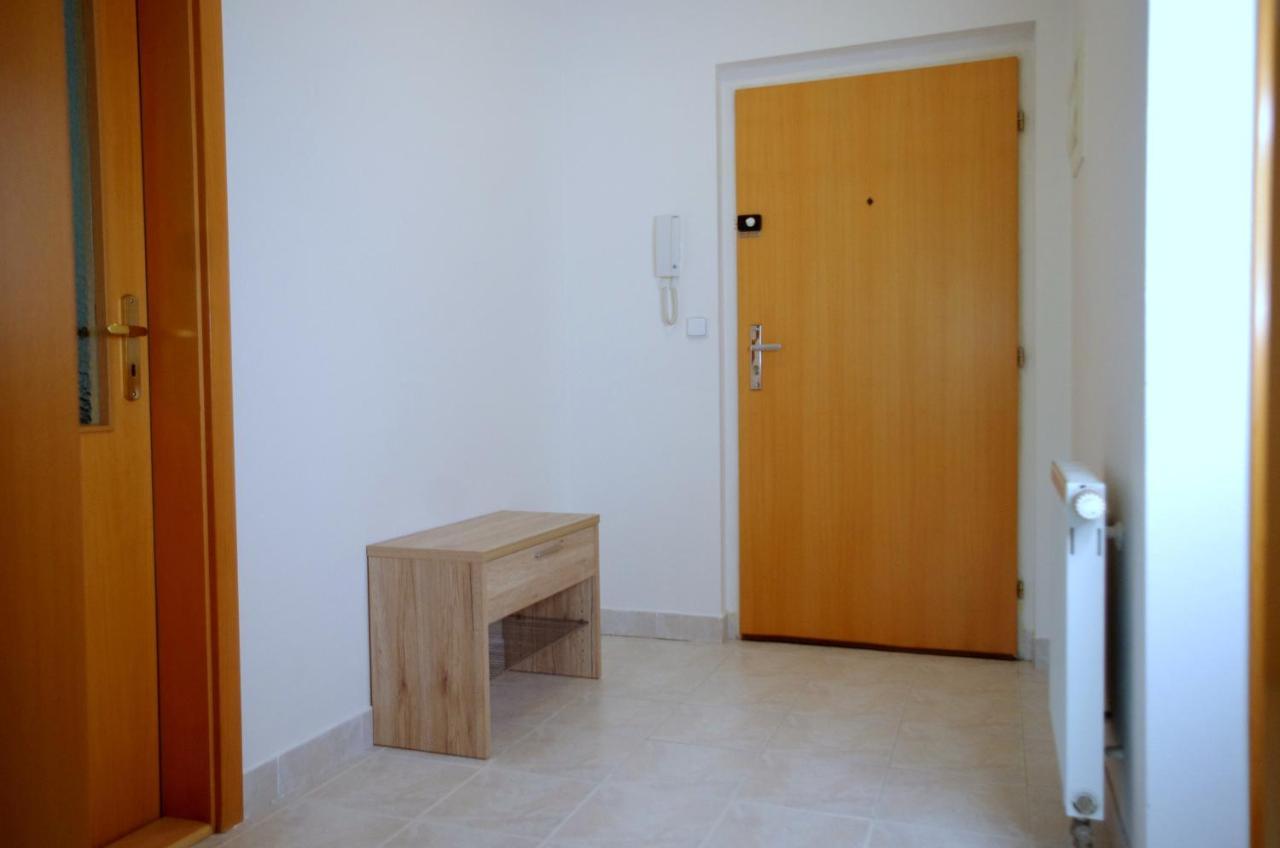 Apartment Golden Praha Bagian luar foto